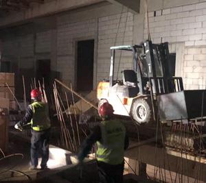 狹小空間安裝設(shè)備